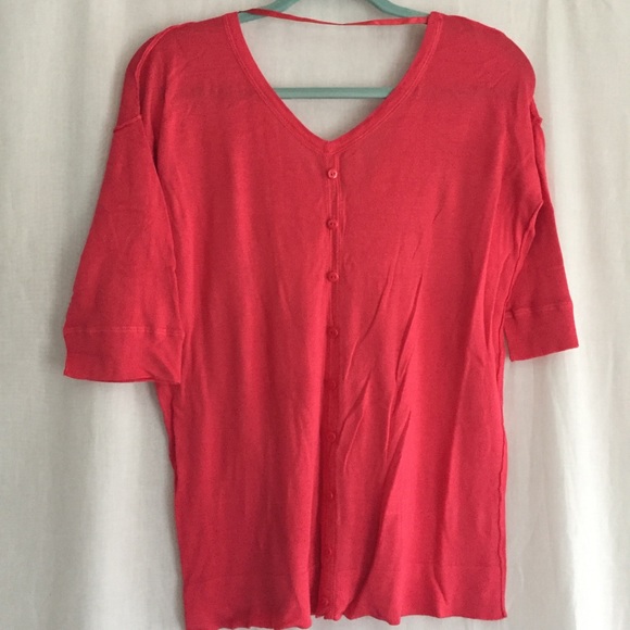Red V- Neck Short Sleeves Light Sweater Size M - Picture 4 of 5